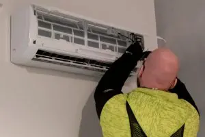 Ilmalämpöpumpun asennuksen hinta