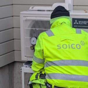 Ilmalämpöpumpun pesuhuolto